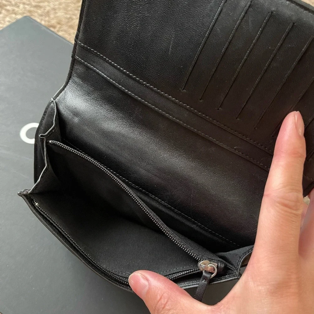 Chanel Black Patent Leather Wallet - Picture 7 of 13